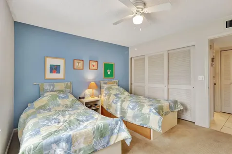 7449 Glendevon Lane Delray Beach FL 33446