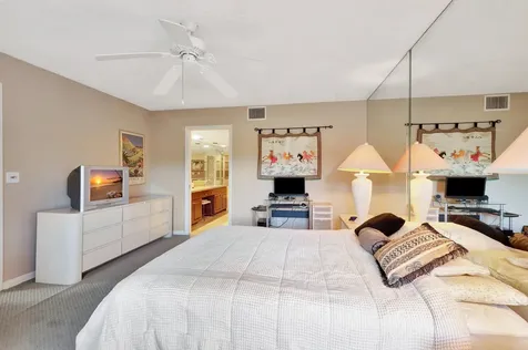 7449 Glendevon Lane Delray Beach FL 33446