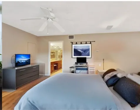 7449 Glendevon Lane Delray Beach FL 33446