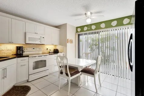 7449 Glendevon Lane Delray Beach FL 33446