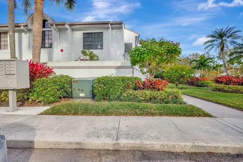 7449 Glendevon Lane Delray Beach FL 33446