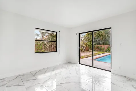 1492 Sw 13th Drive Boca Raton FL 33486