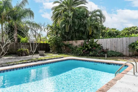 1492 Sw 13th Drive Boca Raton FL 33486
