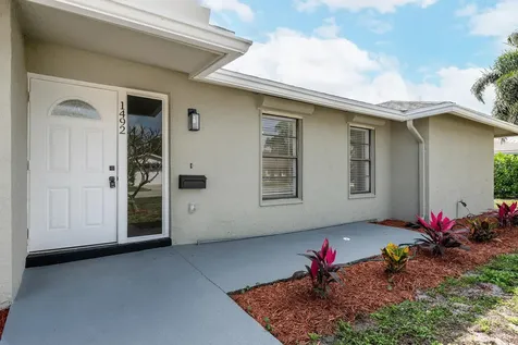 1492 Sw 13th Drive Boca Raton FL 33486