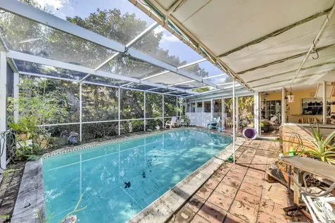 100 Ne Spanish Trail Boca Raton FL 33432