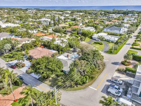 100 Ne Spanish Trail Boca Raton FL 33432