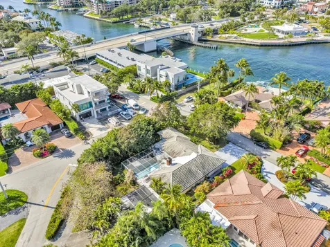 100 Ne Spanish Trail Boca Raton FL 33432