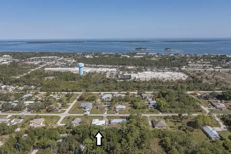 8075 134th Street Sebastian FL 32958