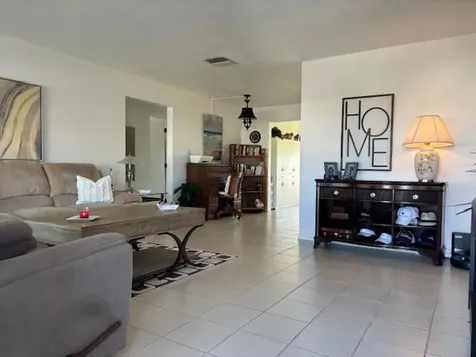 137 Leisureville Boulevard Boynton Beach FL 33426