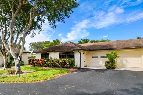 4831 Dovewood Circle Boynton Beach FL 33436