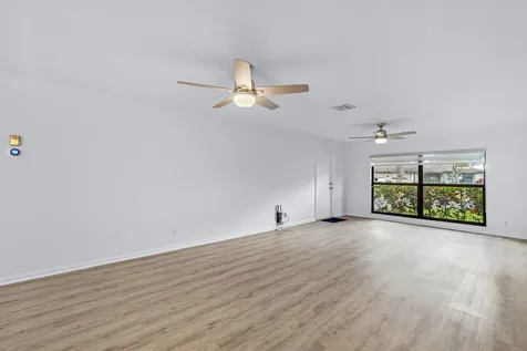 4831 Dovewood Circle Boynton Beach FL 33436