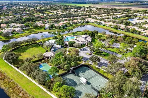8740 Sandy Crest Lane Boynton Beach FL 33473