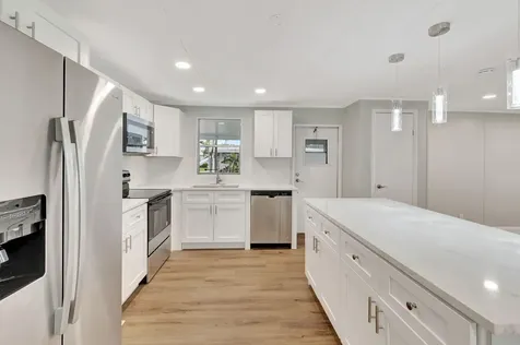 18005 Huapi Bay Boynton Beach FL 33436