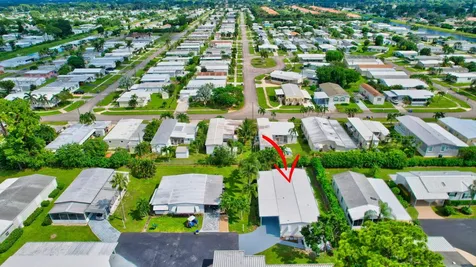18005 Huapi Bay Boynton Beach FL 33436
