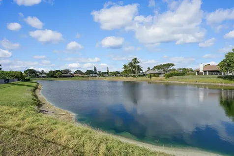 330 Glenwood Drive Delray Beach FL 33445