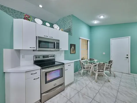 7683 Cherry Blossom Way Boynton Beach FL 33437