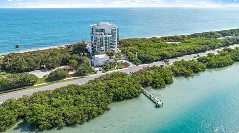 1500 S Beach Road Tequesta FL 33469