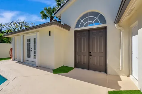 19207 Cloister Lake Lane Boca Raton FL 33498