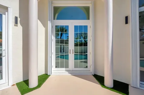 19207 Cloister Lake Lane Boca Raton FL 33498