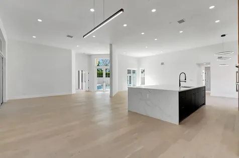 19207 Cloister Lake Lane Boca Raton FL 33498
