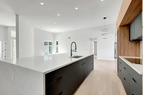 19207 Cloister Lake Lane Boca Raton FL 33498