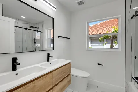 19207 Cloister Lake Lane Boca Raton FL 33498