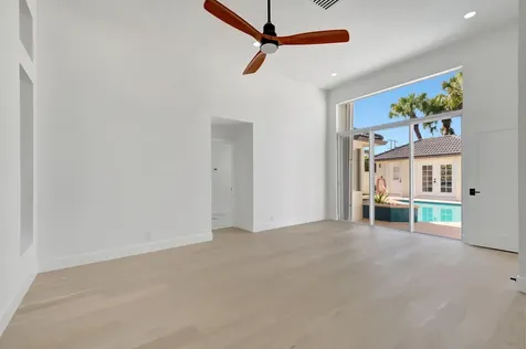 19207 Cloister Lake Lane Boca Raton FL 33498