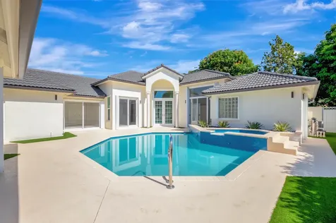 19207 Cloister Lake Lane Boca Raton FL 33498