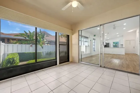 8089 Springtree Road Boca Raton FL 33496