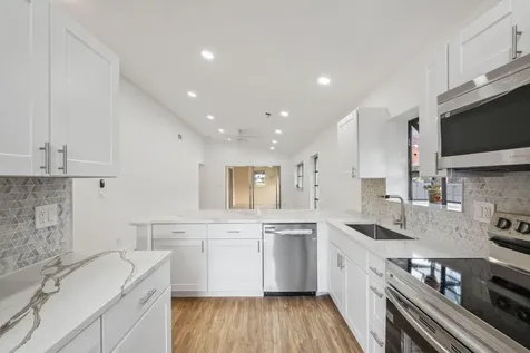8089 Springtree Road Boca Raton FL 33496