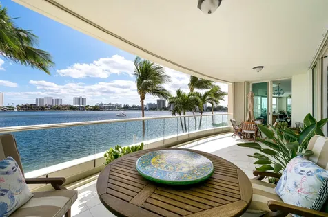 550 Se 5th Avenue Boca Raton FL 33432