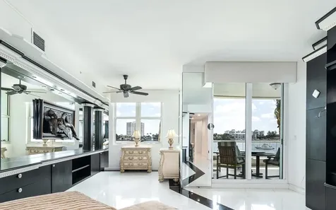 550 Se 5th Avenue Boca Raton FL 33432
