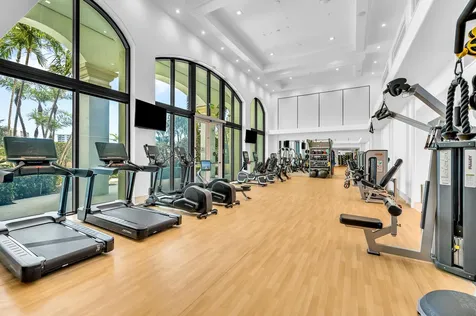 550 Se 5th Avenue Boca Raton FL 33432