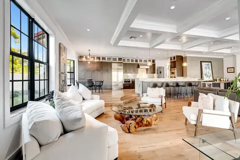10321 El Paraiso Place Delray Beach FL 33446