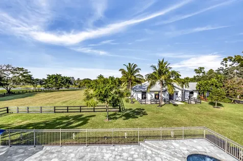 10321 El Paraiso Place Delray Beach FL 33446