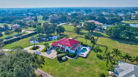 10321 El Paraiso Place Delray Beach FL 33446