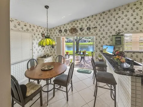 5122 Corbel Lake Way Boynton Beach FL 33437