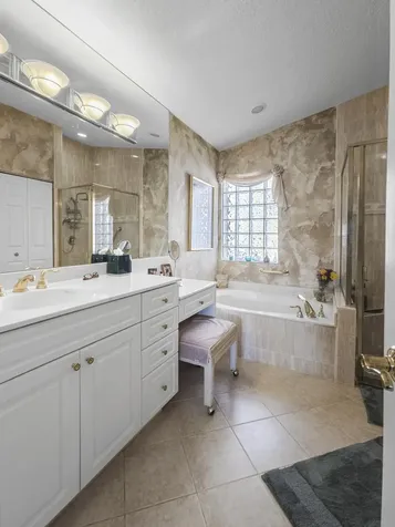5122 Corbel Lake Way Boynton Beach FL 33437