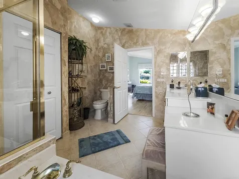 5122 Corbel Lake Way Boynton Beach FL 33437