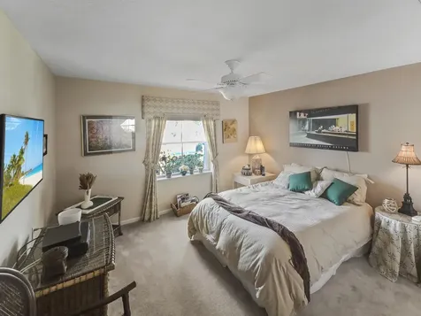 5122 Corbel Lake Way Boynton Beach FL 33437