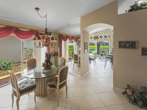 5122 Corbel Lake Way Boynton Beach FL 33437