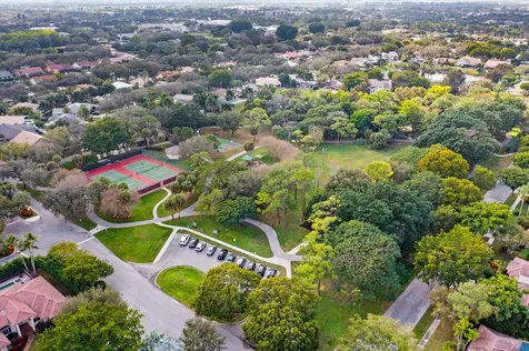 4563 Nw 26th Avenue Boca Raton FL 33434