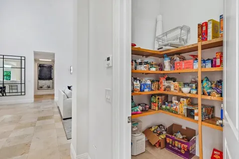 2708 Nw 75th Street Boca Raton FL 33496