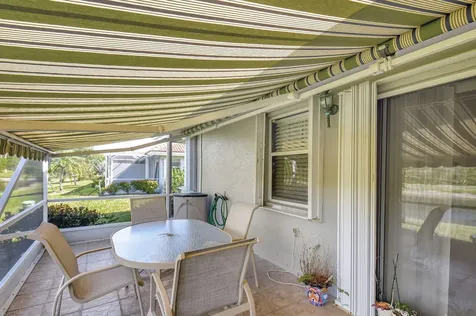 7283 Summer Tree Drive Boynton Beach FL 33437