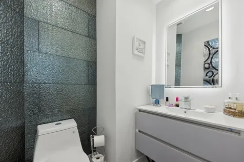 2558 Nw 52nd Street Boca Raton FL 33496