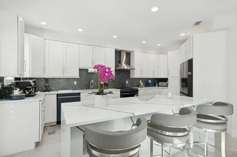 2558 Nw 52nd Street Boca Raton FL 33496