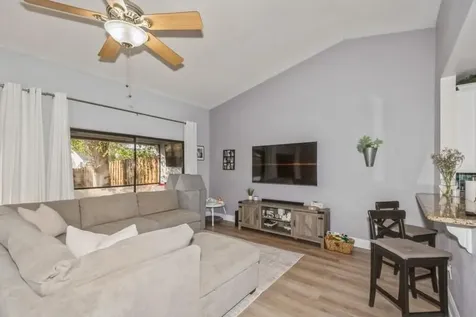 1060 Nw 19th Terrace Delray Beach FL 33445