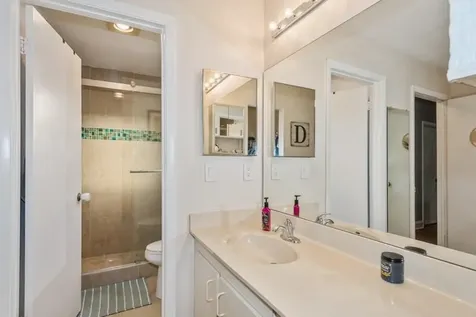 1060 Nw 19th Terrace Delray Beach FL 33445