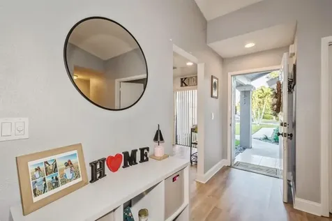 1060 Nw 19th Terrace Delray Beach FL 33445