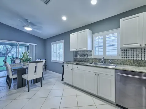 7246 Treviso Lane Boynton Beach FL 33472